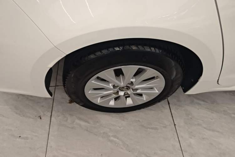 Used Toyota Corolla 2021 1.2T S-CVT Pioneer PLUS Edition Right Rear Wheel Hub