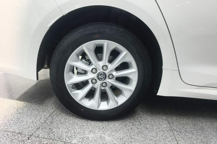 Used Toyota Corolla 2021 Dual-Motor 1.8L E-CVT Elite Edition Right Rear Wheel Hub