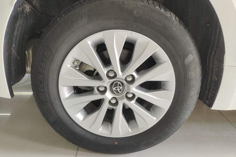 Used Toyota Corolla 2021 1.2T S-CVT Pioneer PLUS Edition Right Rear Wheel Hub