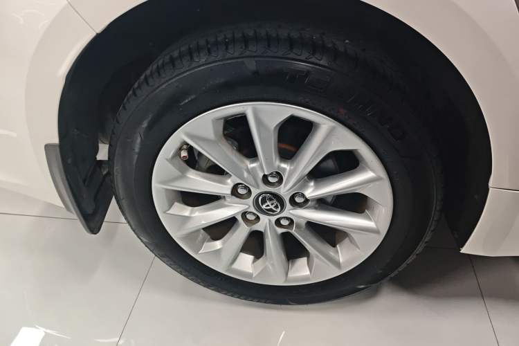 Used Toyota Corolla 2021 Dual-Motor 1.8L E-CVT Elite Edition Right Rear Wheel Hub