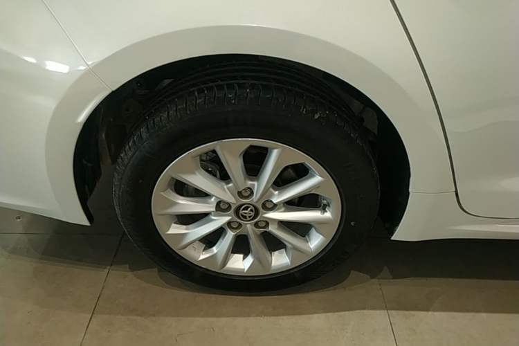 Used Toyota Corolla 2021 1.2T S-CVT Luxury Edition Right Rear Wheel Hub