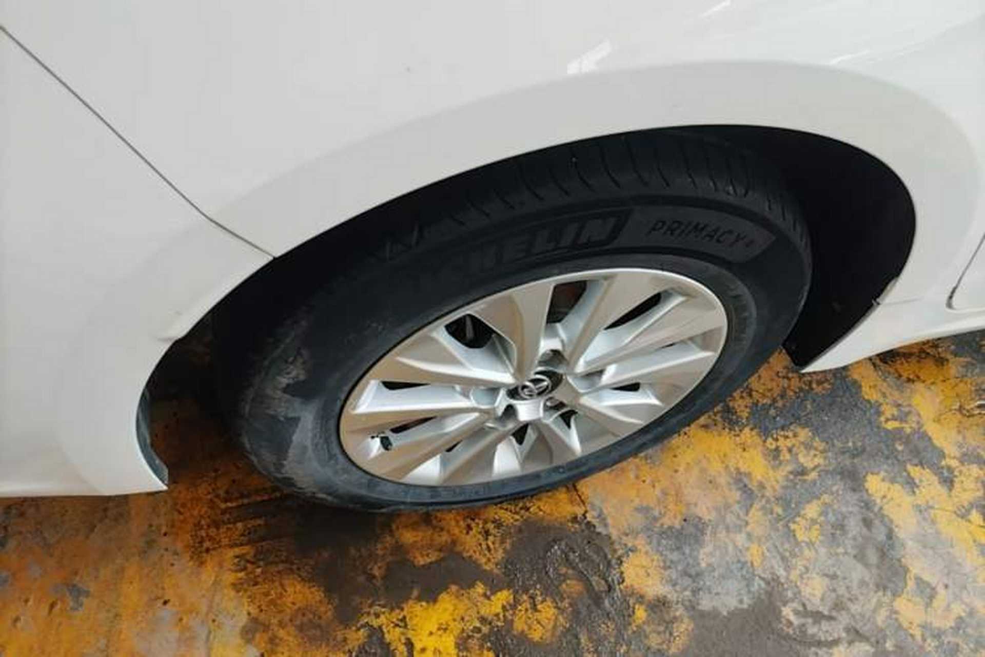 Used Toyota Corolla 2021 1.2T S-CVT Pioneer PLUS Edition Right Rear Wheel Hub
