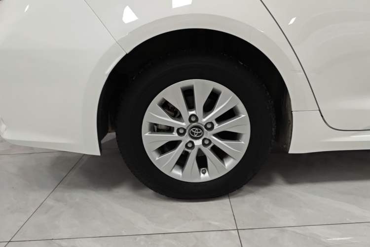 Used Toyota Corolla 2021 TNGA 1.5L CVT Elite Edition Right Rear Wheel Hub