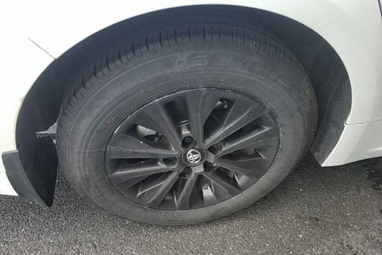 Used Toyota Corolla 2021 TNGA 1.5L CVT Elite Edition Right Rear Wheel Hub