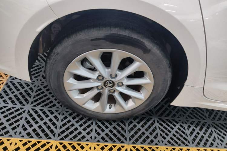 Used Toyota Corolla 2021 Dual-Motor 1.8L E-CVT Elite Edition Right Rear Wheel Hub