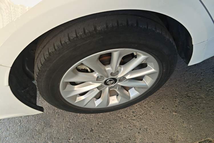 Used Toyota Corolla 2021 Dual-Motor 1.8L E-CVT Elite Edition Right Rear Wheel Hub
