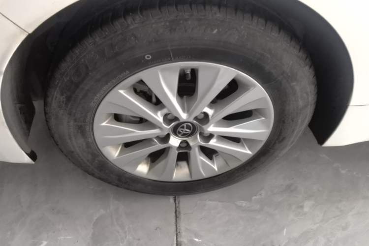 Used Toyota Corolla 2021 TNGA 1.5L CVT Elite Edition Right Rear Wheel Hub