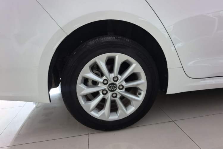 Used Toyota Corolla 2021 Dual-Motor 1.8L E-CVT Elite Edition Right Rear Wheel Hub