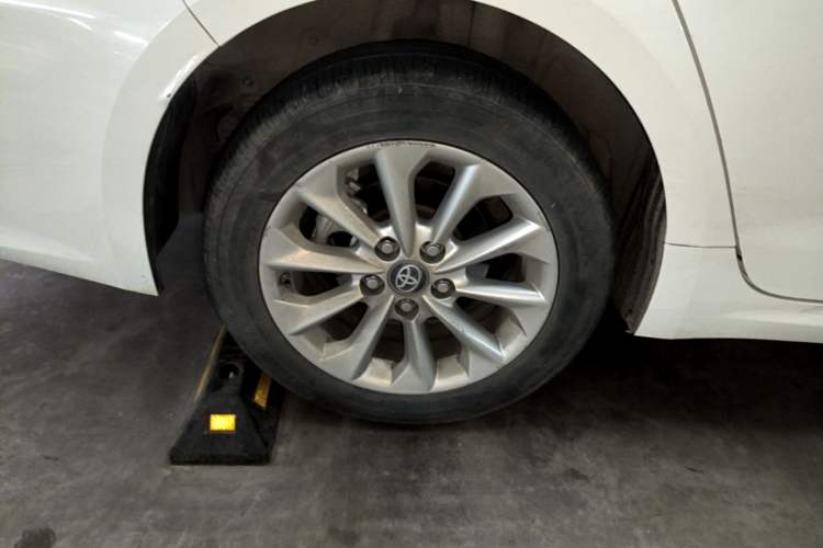 Used Toyota Corolla 2021 1.2T S-CVT Elite PLUS Edition Right Rear Wheel Hub