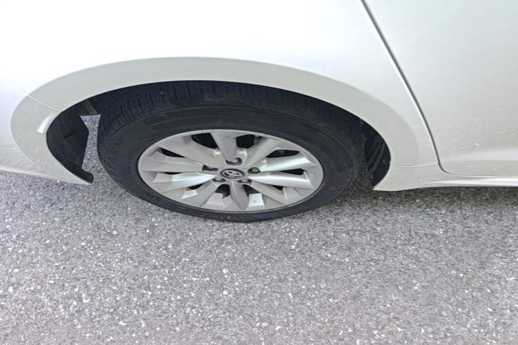 Used Toyota Corolla 2021 Dual-Motor 1.8L E-CVT Elite Edition Right Rear Wheel Hub