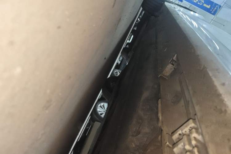 Used Toyota Corolla 2021 1.2T S-CVT Luxury Edition Right Side Sill
