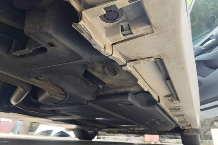 Used Toyota Corolla 2021 TNGA 1.5L CVT Pioneer Edition Right Side Sill