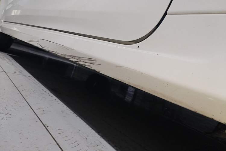 Used Toyota Corolla 2021 TNGA 1.5L CVT Pioneer Edition Right Side Sill