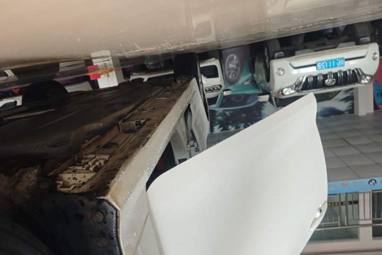 Used Toyota Corolla 2021 Dual-Motor 1.8L E-CVT Elite Edition Right Side Sill