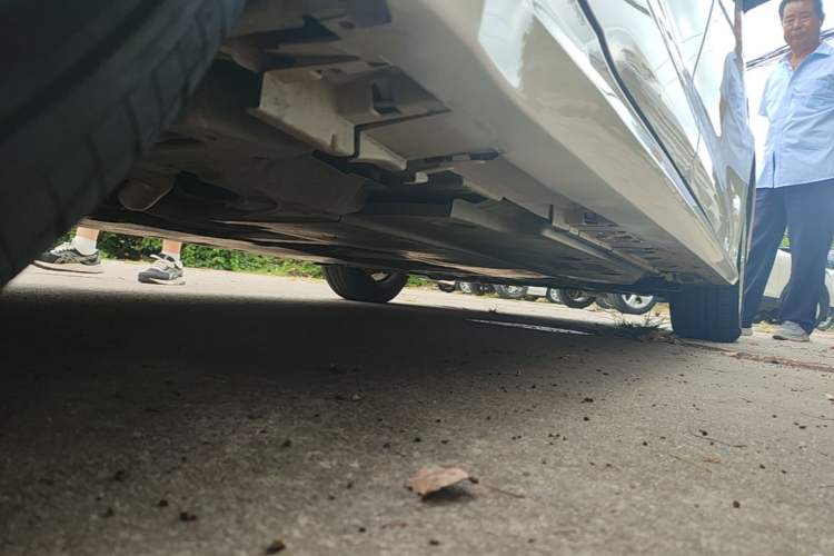 Used Toyota Corolla 2021 Dual-Motor 1.8L E-CVT Elite Edition Right Side Sill