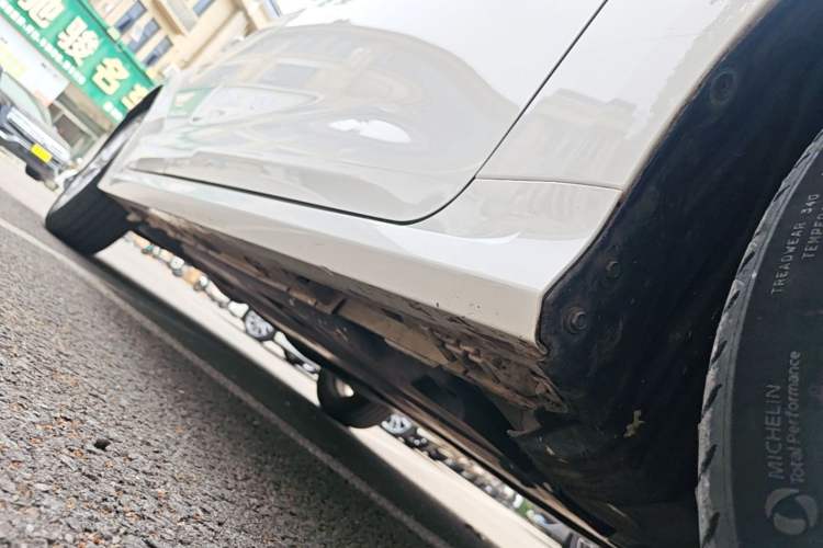 Used Toyota Corolla 2021 1.2T S-CVT Elite PLUS Edition Right Side Sill