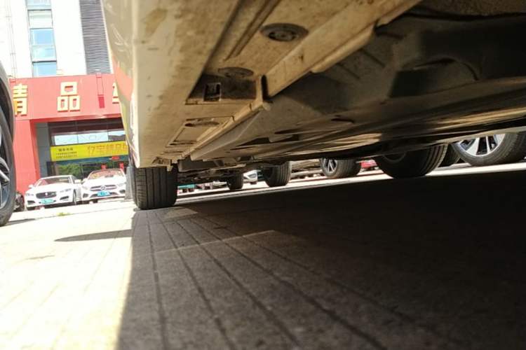Used Toyota Corolla 2021 TNGA 1.5L CVT Pioneer Edition Right Side Sill