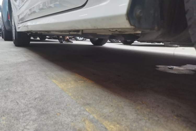 Used Toyota Corolla 2021 1.2T S-CVT Pioneer Edition Right Side Sill