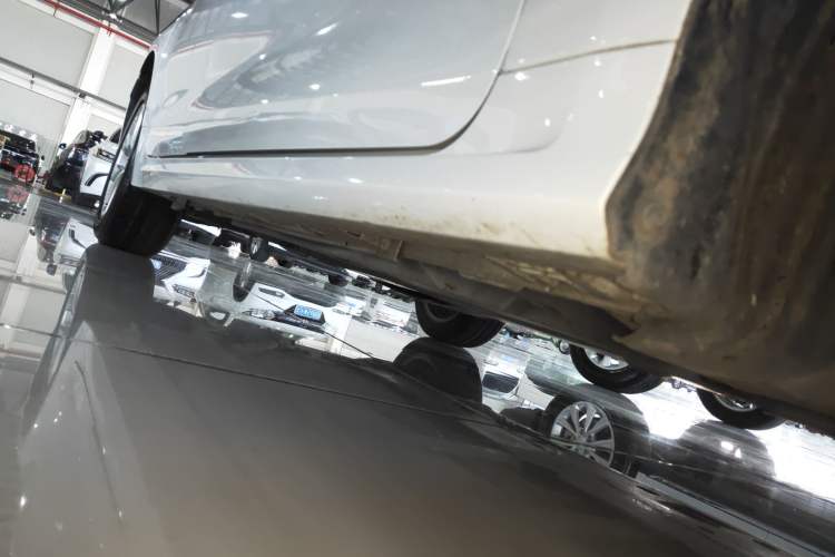 Used Toyota Corolla 2021 1.2T S-CVT Luxury Edition Right Side Sill