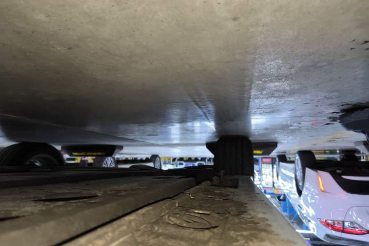 Used Toyota Corolla 2021 Dual-Motor 1.8L E-CVT Elite Edition Right Side Sill