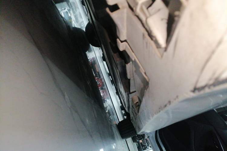 Used Toyota Corolla 2021 Dual-Motor 1.8L E-CVT Elite Edition Right Side Sill