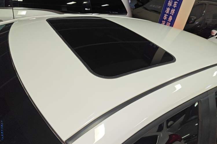 Used Toyota Corolla 2021 Dual-Motor 1.8L E-CVT Elite Edition Roof
