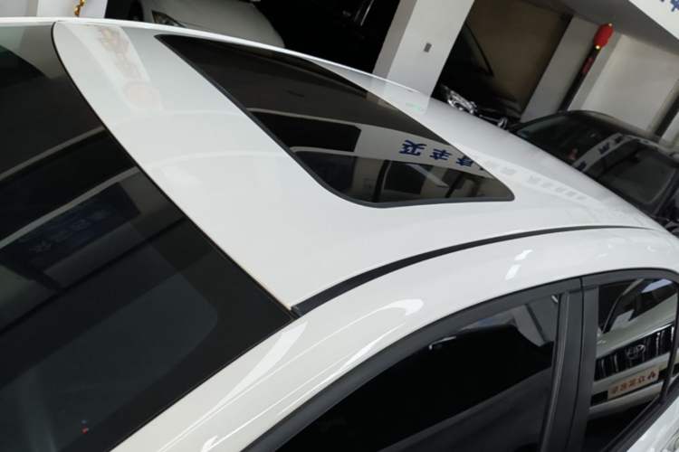 Used Toyota Corolla 2021 1.2T S-CVT Luxury Edition Roof