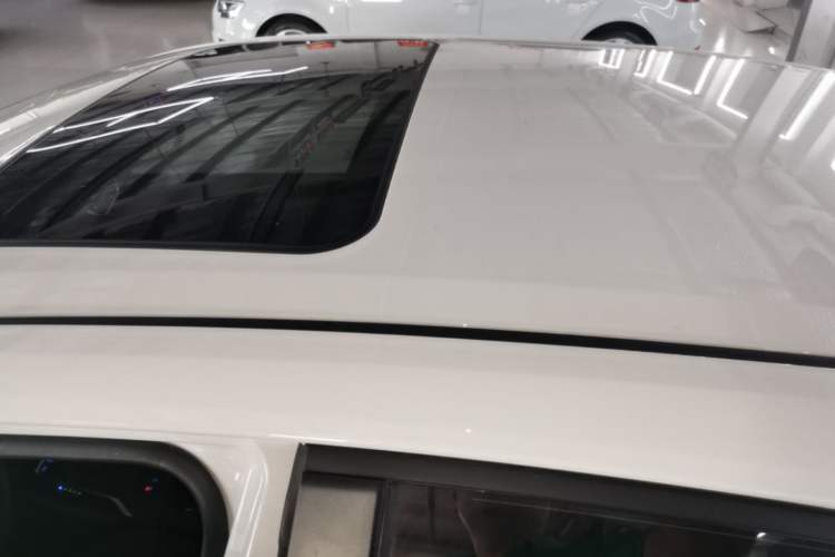 Used Toyota Corolla 2021 Dual-Motor 1.8L E-CVT Elite Edition Roof