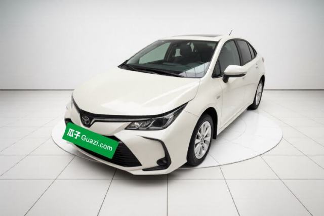Ojetý Toyota Corolla 2021 1.2T S-CVT Luxury Edition