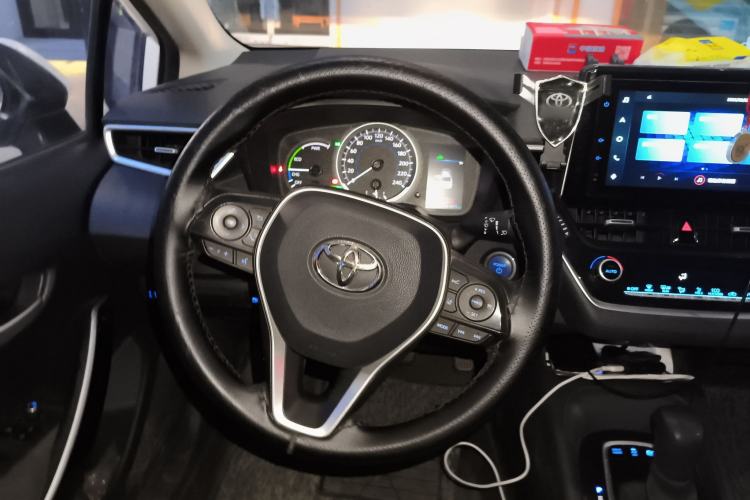 Used Toyota Corolla 2021 Dual-Motor 1.8L E-CVT Elite Edition Steering Wheel