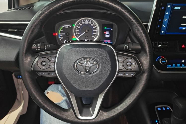 Used Toyota Corolla 2021 Dual-Motor 1.8L E-CVT Elite Edition Steering Wheel