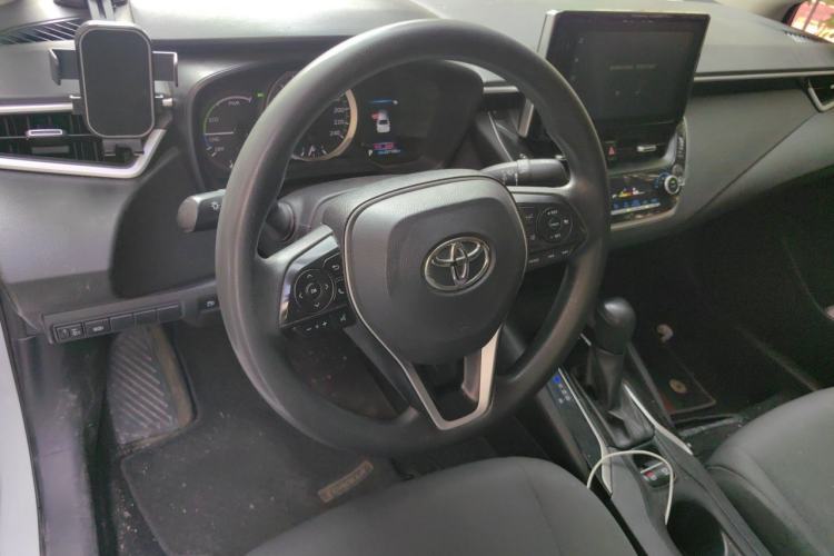 Used Toyota Corolla 2021 Dual-Motor 1.8L E-CVT Elite Edition Steering Wheel