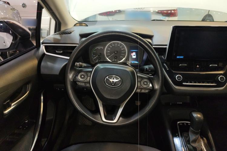 Used Toyota Corolla 2021 Dual-Motor 1.8L E-CVT Elite Edition Steering Wheel