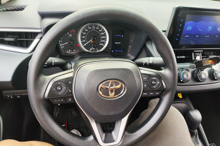 Used Toyota Corolla 2021 1.2T S-CVT Pioneer Edition Steering Wheel