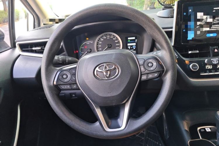 Used Toyota Corolla 2021 Dual-Motor 1.8L E-CVT Elite Edition Steering Wheel
