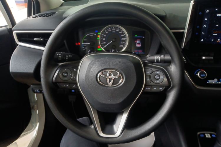 Used Toyota Corolla 2021 Dual-Motor 1.8L E-CVT Elite Edition Steering Wheel