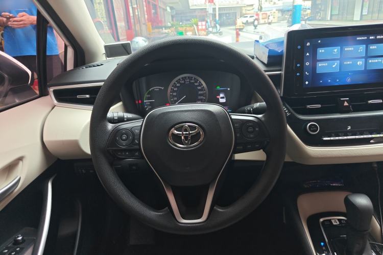 Used Toyota Corolla 2021 Dual-Motor 1.8L E-CVT Elite Edition Steering Wheel