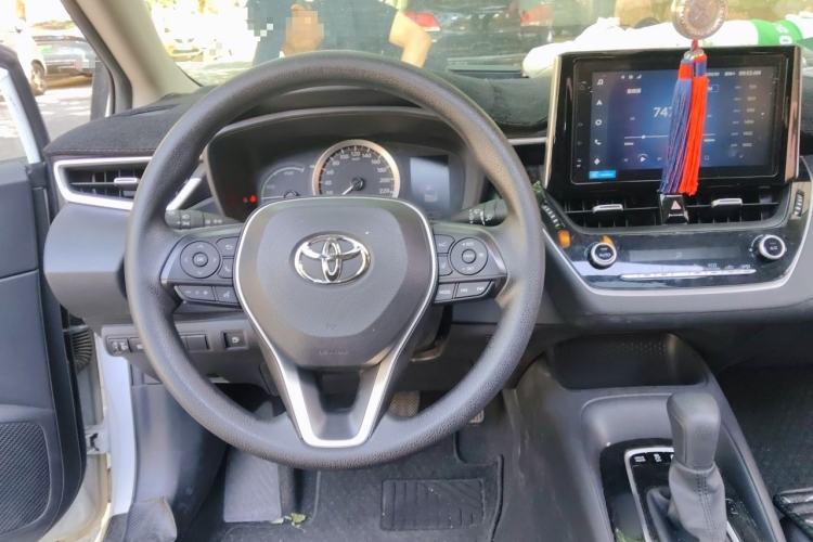 Used Toyota Corolla 2021 Dual-Motor 1.8L E-CVT Elite Edition Steering Wheel
