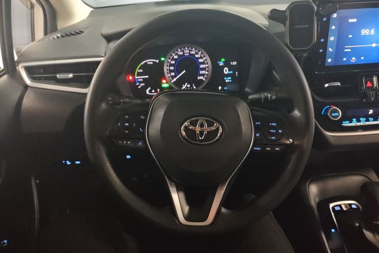 Used Toyota Corolla 2021 Dual-Motor 1.8L E-CVT Elite Edition Steering Wheel