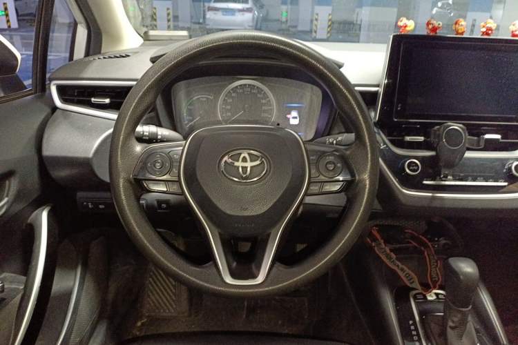 Used Toyota Corolla 2021 Dual-Motor 1.8L E-CVT Elite Edition Steering Wheel