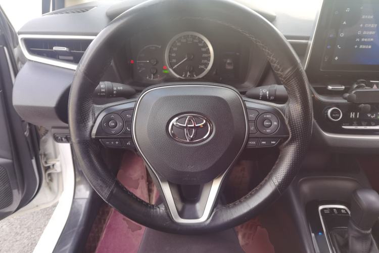 Used Toyota Corolla 2021 Dual-Motor 1.8L E-CVT Elite Edition Steering Wheel