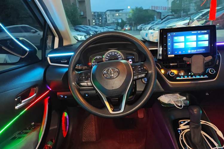 Used Toyota Corolla 2021 Dual-Motor 1.8L E-CVT Elite Edition Steering Wheel