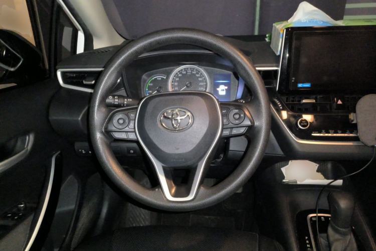 Used Toyota Corolla 2021 Dual-Motor 1.8L E-CVT Elite Edition Steering Wheel