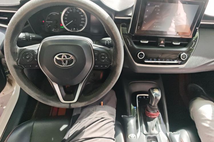 Used Toyota Corolla 2021 Dual-Motor 1.8L E-CVT Elite Edition Steering Wheel