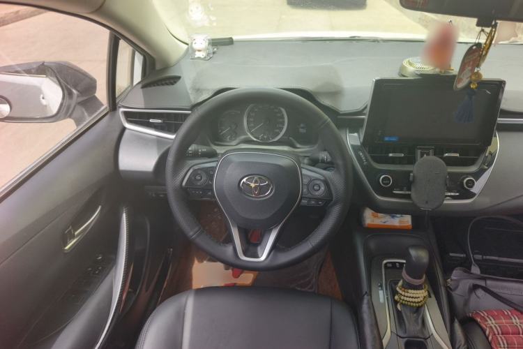Used Toyota Corolla 2021 Dual-Motor 1.8L E-CVT Elite Edition Steering Wheel