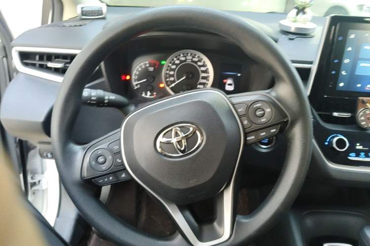 Used Toyota Corolla 2021 1.2T S-CVT Elite Edition Steering Wheel
