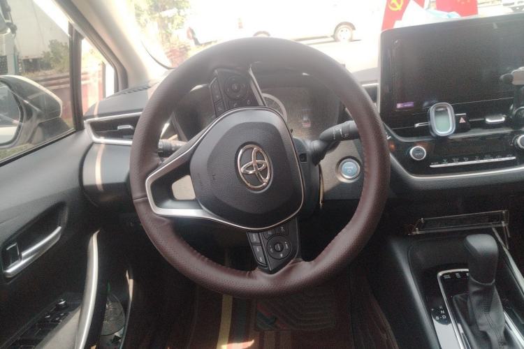 Used Toyota Corolla 2021 Dual-Motor 1.8L E-CVT Elite Edition Steering Wheel