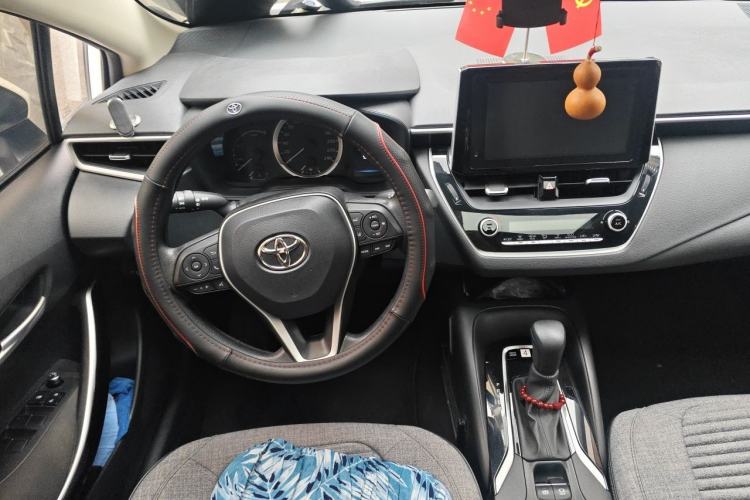 Used Toyota Corolla 2021 Dual-Motor 1.8L E-CVT Elite Edition Steering Wheel