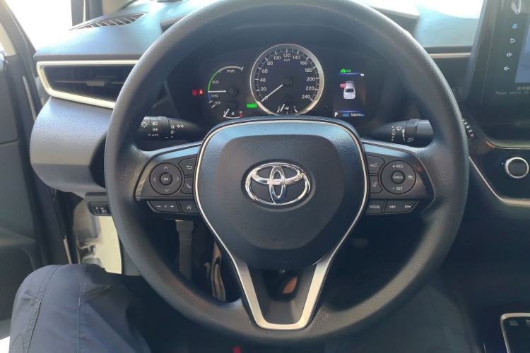 Used Toyota Corolla 2021 Dual-Engine 1.8L E-CVT Pioneer Edition Steering Wheel