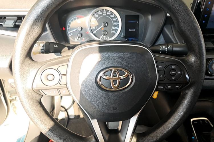 Used Toyota Corolla 2021 1.2T S-CVT Pioneer Edition Steering Wheel